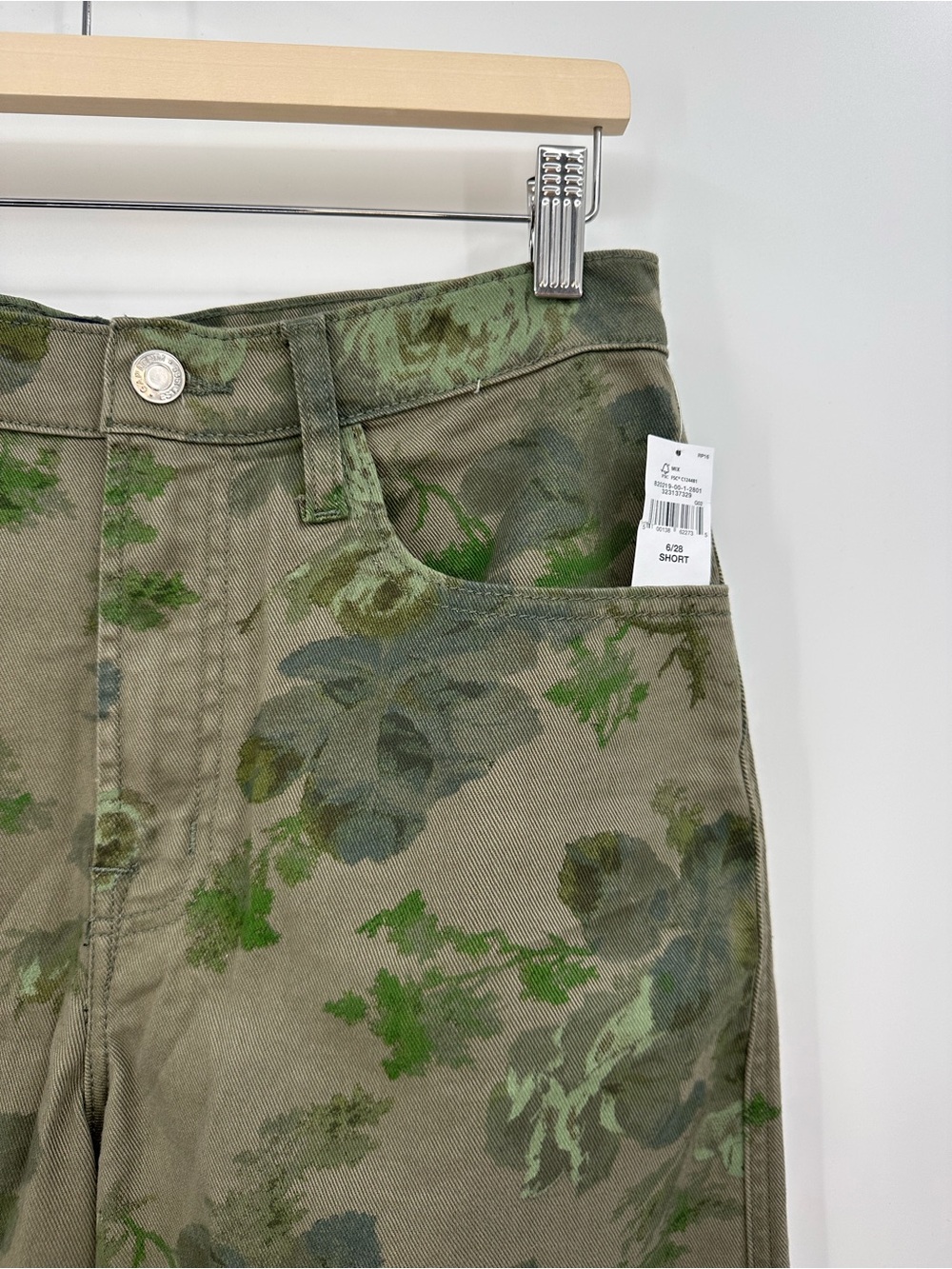 GAP Green Floral Barrel Leg Jeans Size 6 Short NWT - Picture 4 of 6